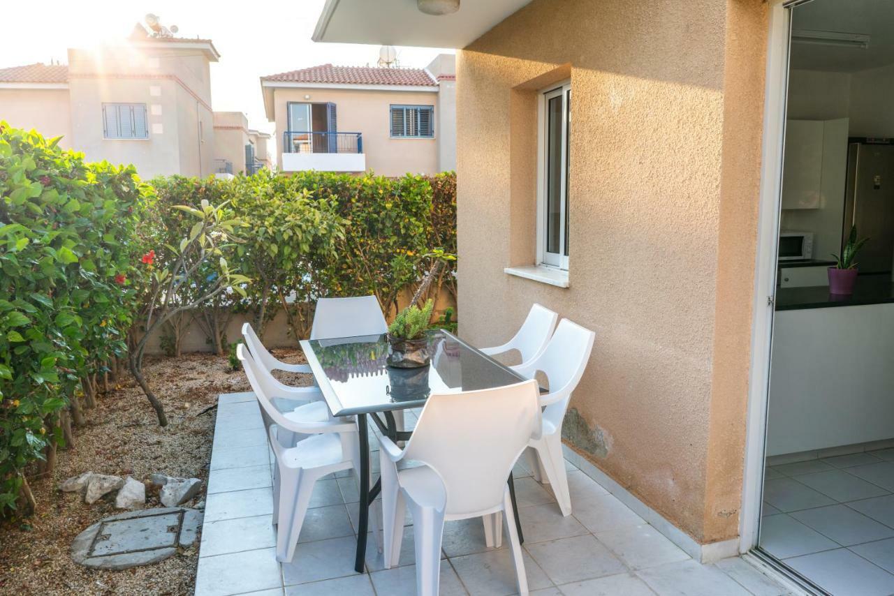 Helios Cottages Paphos 外观 照片
